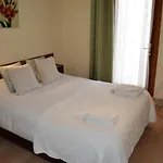 Des 4 Soleils Hotel 2*