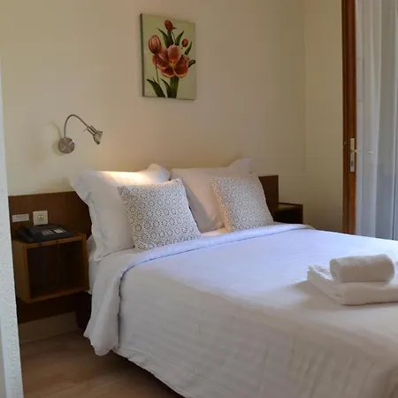 Des 4 Soleils Hotell