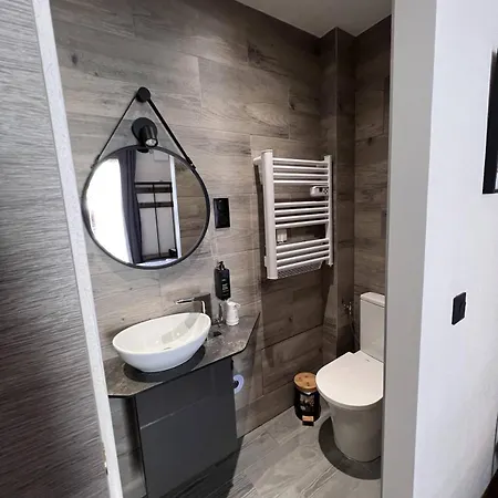 Hotell Des 4 Soleils Aix-les-Bains