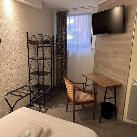 Des 4 Soleils Hotel